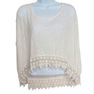 Emma & Sam Off White Lace Trim High Low Sleeveless Blouse Size Small